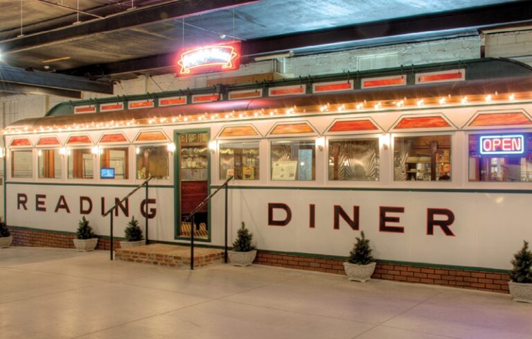 Boyertown Auto Museum historic vehicles 4a 768x489