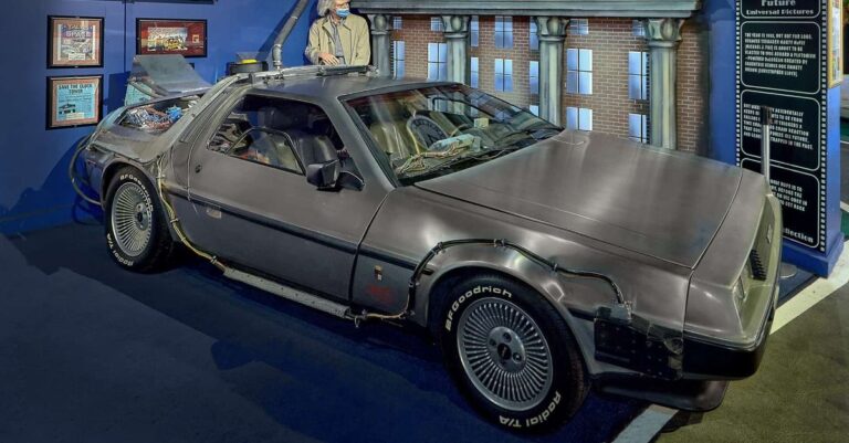 Stars Cars Back to the Future 1 768x401